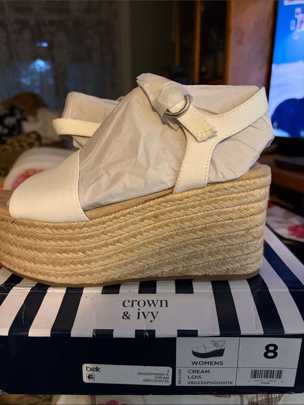 crown & ivy Cream Espadrille Platform Sandals